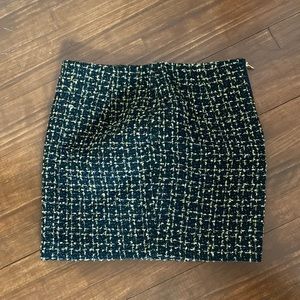 Tweed pencil mini skirt